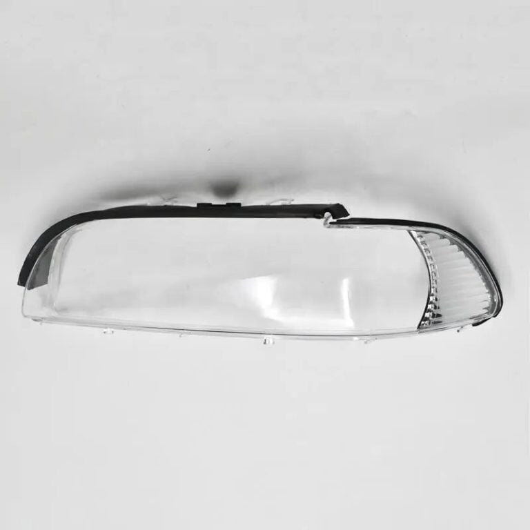BMW 5 E39 2000 - 2004 Siyah Sol Far Camı
